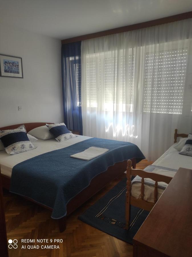 Apartman Seka Omiš Buitenkant foto